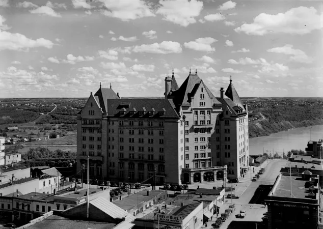 Macdonald Hotel, Edmonton, Alberta, 1940
