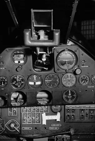 Cockpit, CASM-12469