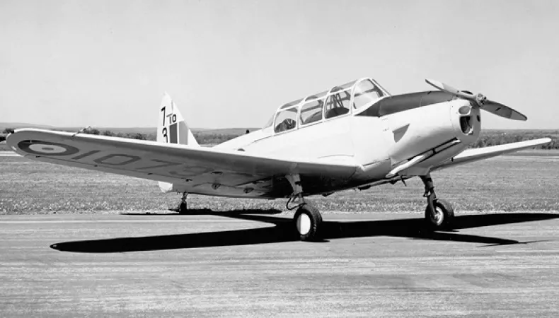 Avion PT-26B Cornell III de Fairchild