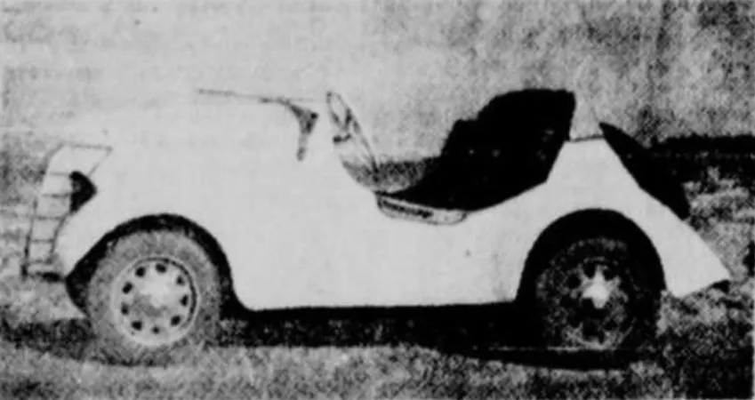 Une voiturette New-Map / Rolux Baby typique. Anon., « La voiturette ‘Baby VB-60’ à Québec au milieu de février. » L’Action catholique, 14 janvier 1950, 12.
