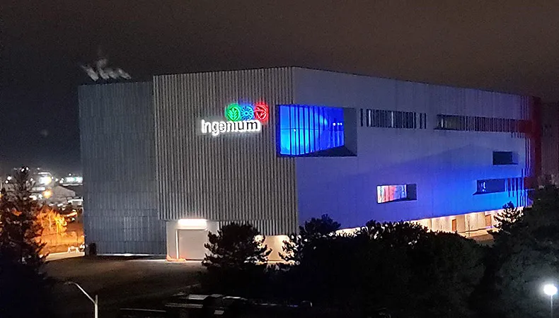 Blue light at the Ingenium Centre building