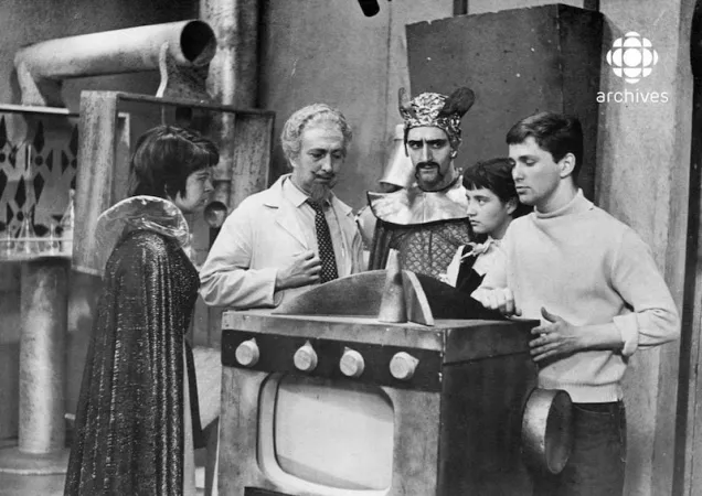 Some actresses and actors who contributed to the success of the Québec science fiction television series Opération-Mystère, 1958. From left to right, Luce Guilbeault, Marcel Cabay, Georges Groulx, Louise Marleau and Hervé Brousseau. Société Radio-Canada.