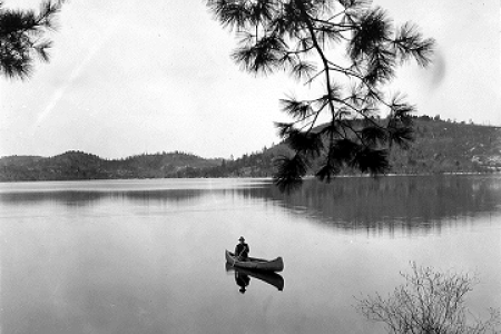 Canot sur le lac Grand, parc Algonquin
