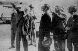 Certains des chercheurs britanniques éminents en route vers le Canada dans le but d’observer l’éclipse solaire totale du 31 août 1932. Anon., « Le ciel québécois et les astronomes. » La Presse, 29 juillet 1932, 9.