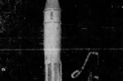 La fusée Thor-Agena qui place le satellite canadien Alouette en orbite, Vandenberg Air Force Base, Californie. Anon., « Alouette’ Working Perfectly – First Canadian Satellite in Orbit. » The Montreal Star, 29 septembre 1962, 1.