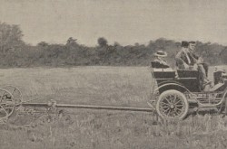 George Bernard Raser, Junior, sitting on a mower pulled by an automobile driven by his brother, Harry Thomas Raser, near East Ashtabula, Ohio, May or June 1903. Paul d’Arner, “L’automobile et l’agriculture.” Le Monde illustré, 31 October 1903, 409.