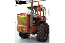 Versatile 118 Tractor