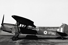 Avion A.O.P. 6 d'Auster