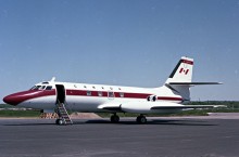 Avion L-1329 Jetstar 6 de Lockheed